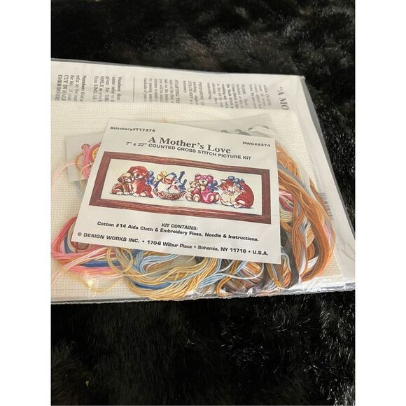 Design Works A Mothers Love Cross Stitch Kit 2374 dog cat  New - Picture 1 of 3
